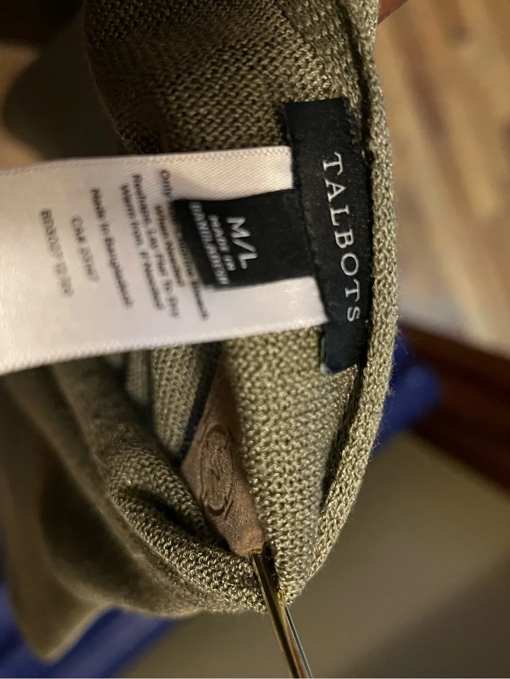 Talbots Olive Green Lightweight Knit Ruana / Travel Wrap